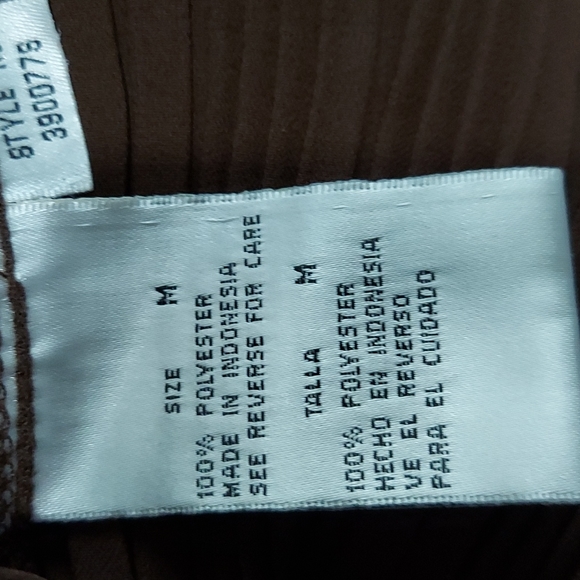 Tops 5 for $20 - Picture 13 of 16